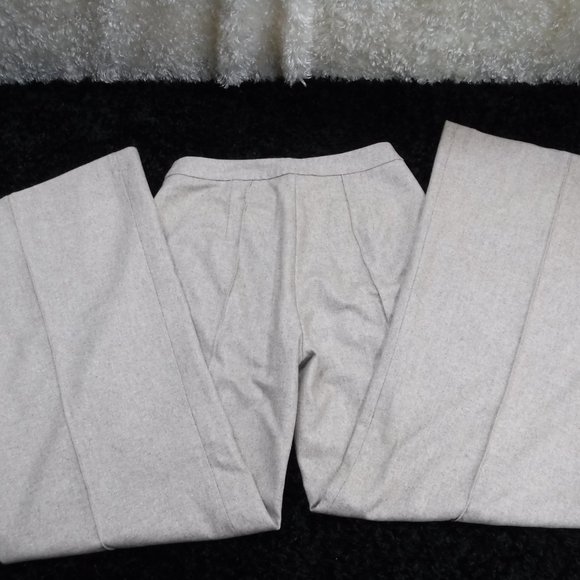 Greylin, Beige and Gold sparkly bell bottom trousers, Size XS, - Picture 9 of 10